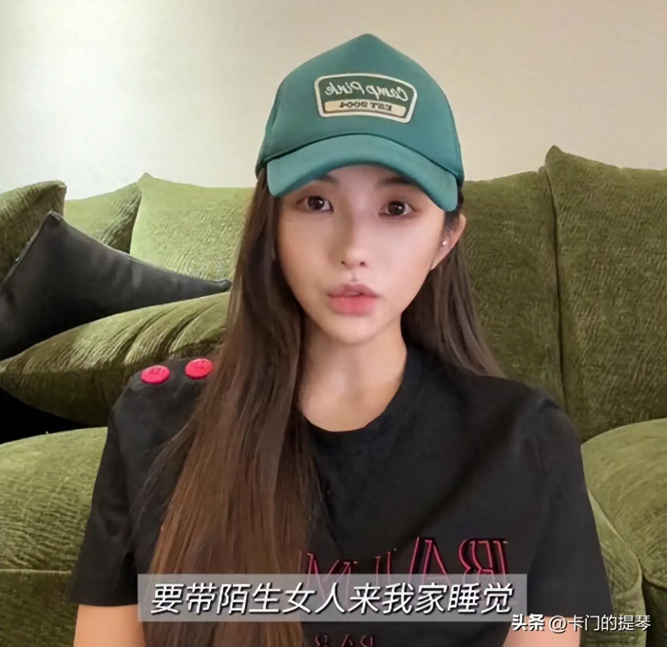 女网红男友不忠诚事件_网红男明星八卦照片高清-_恋爱综艺男嘉宾出轨曝光